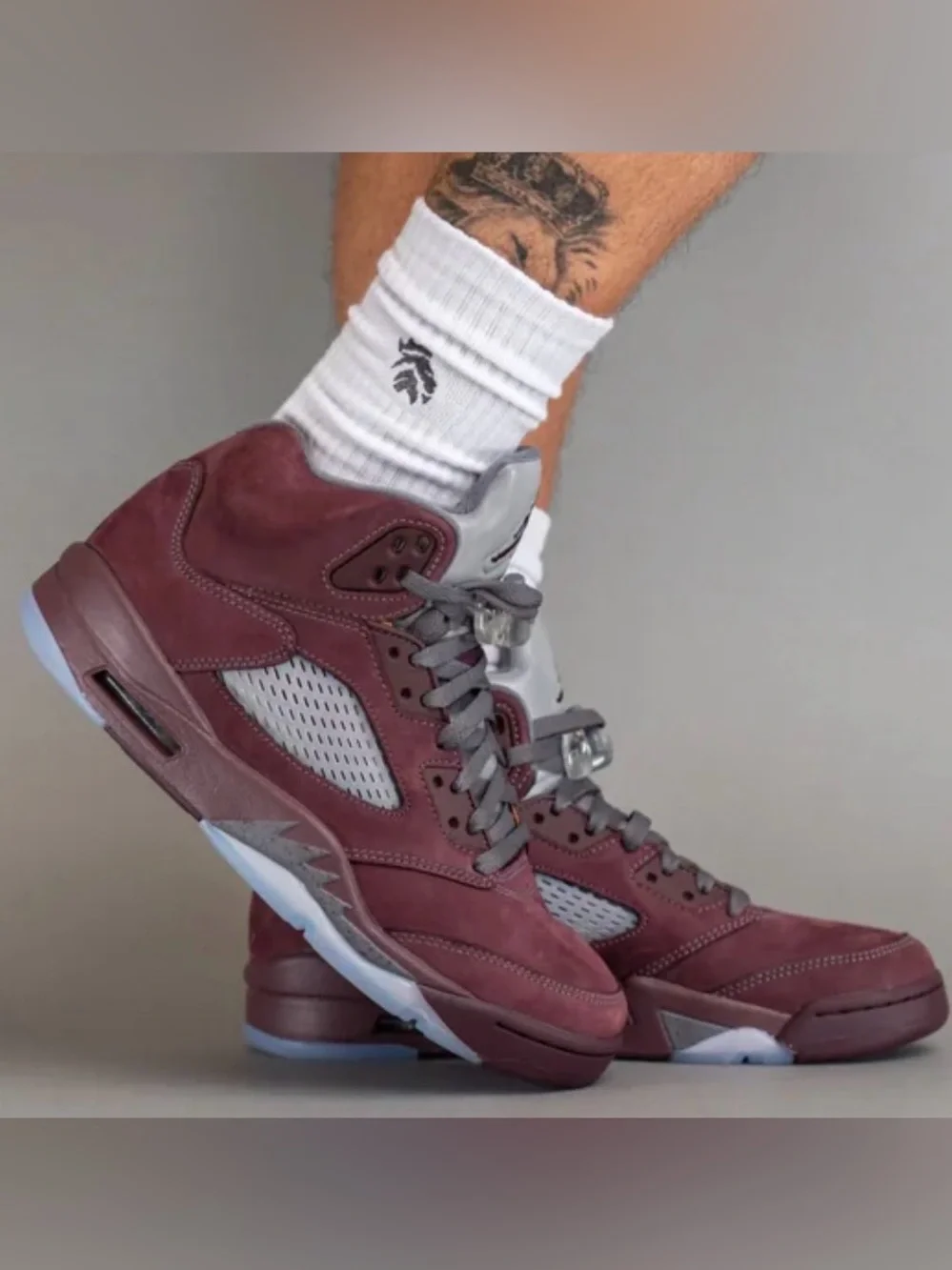 Air Jordan 5 Retro SE Burgundy Sneaker size 12